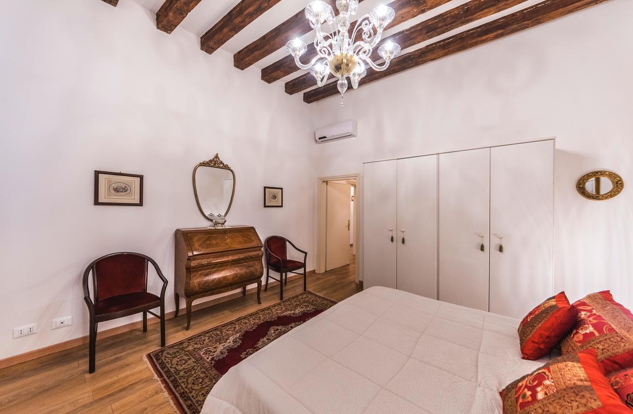 Апартаменты Casa Degli Angeli, Free Wi-Fi Near San Marco Венеция Экстерьер фото